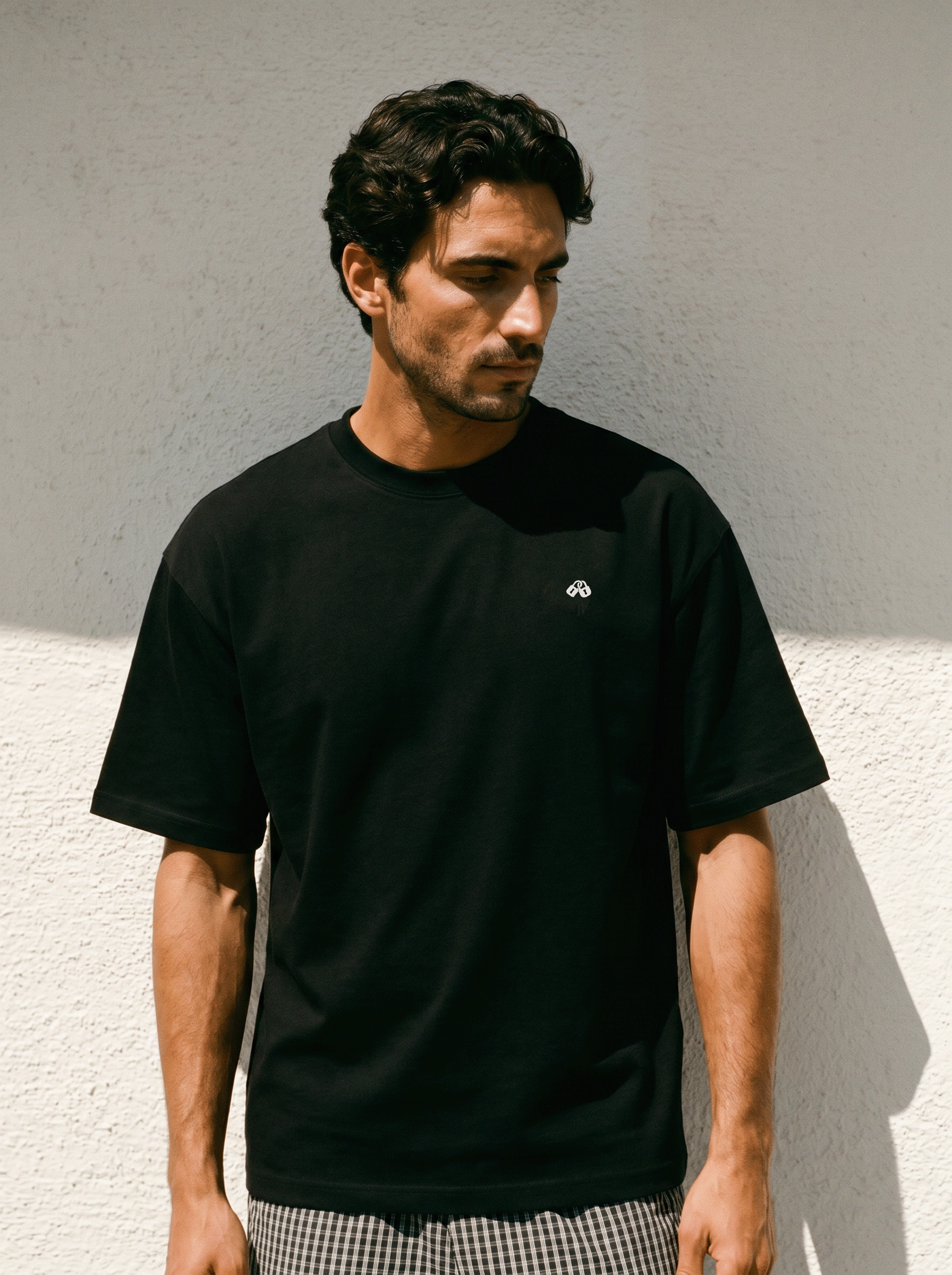 CAMISETA lock negra OVERSIZE