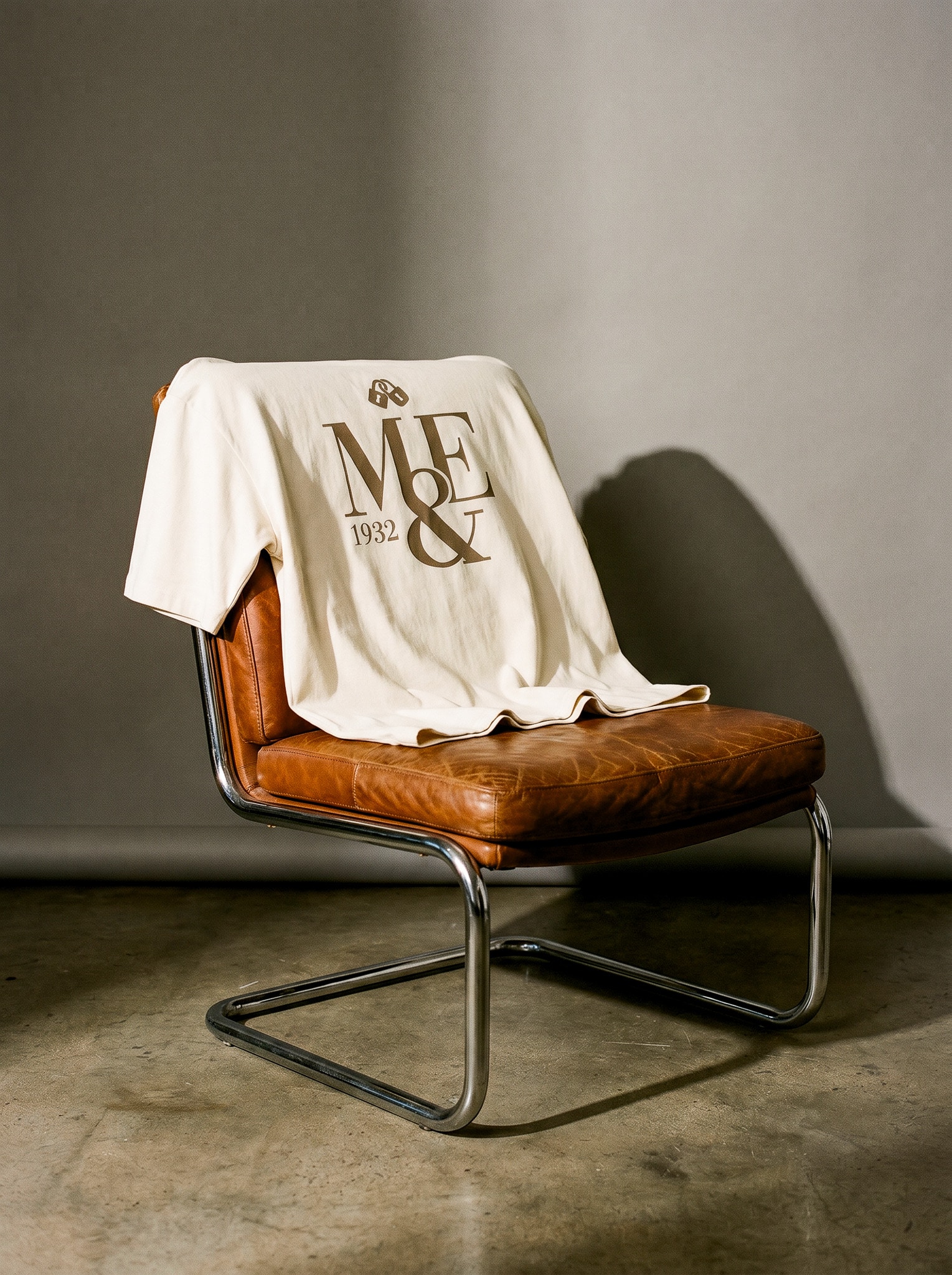 CAMISETA OVERSIZE M&E 210 BLANCO VINTAGE