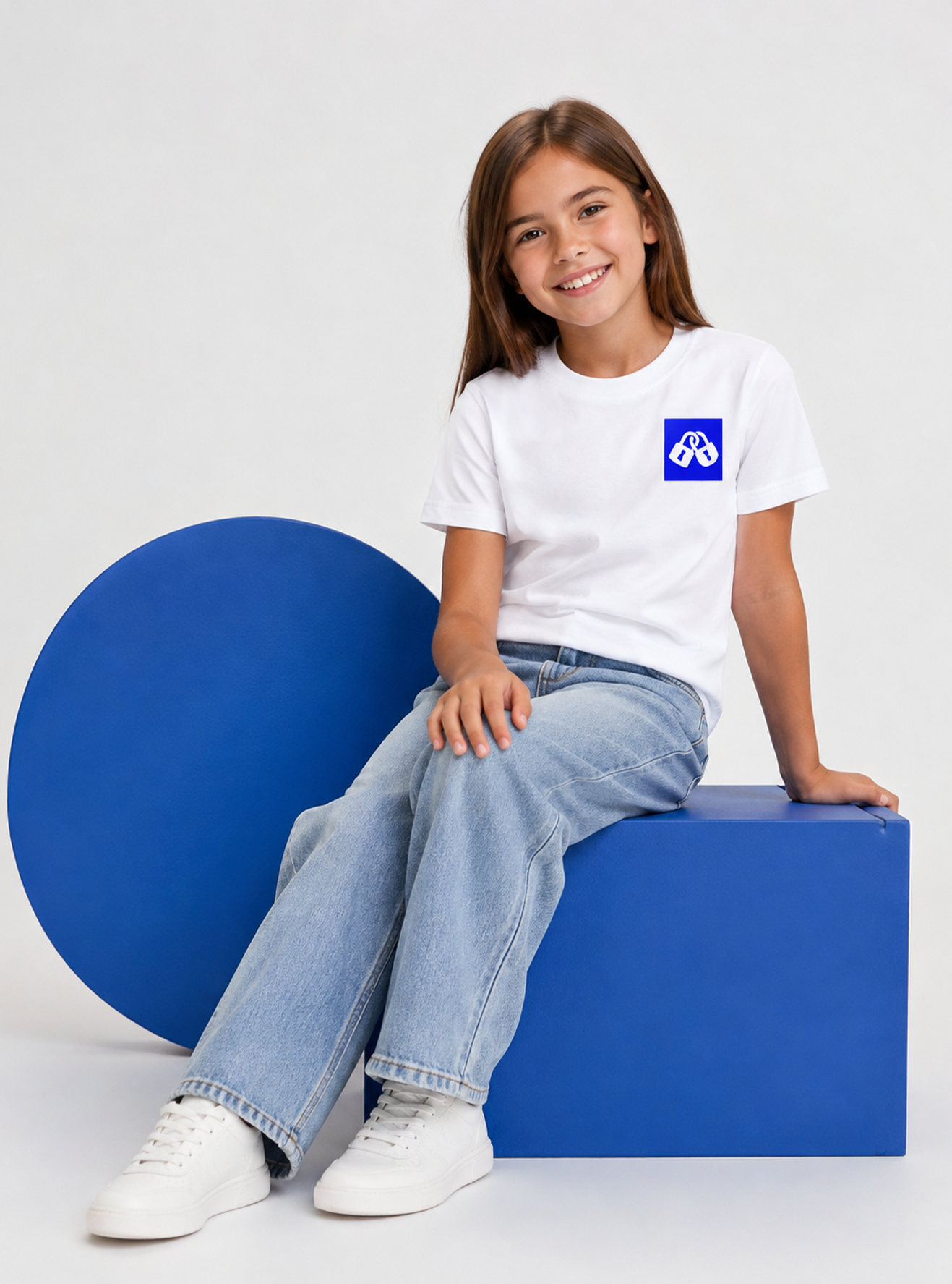 CAMISETA DE MANGA CORTA CLASSIC SURF H BLANCA DETALLE AZUL *UNISEX*